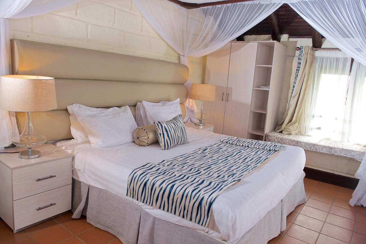 The Great Rift Valley Lodge & Golf Resort Naivasha Exterior foto